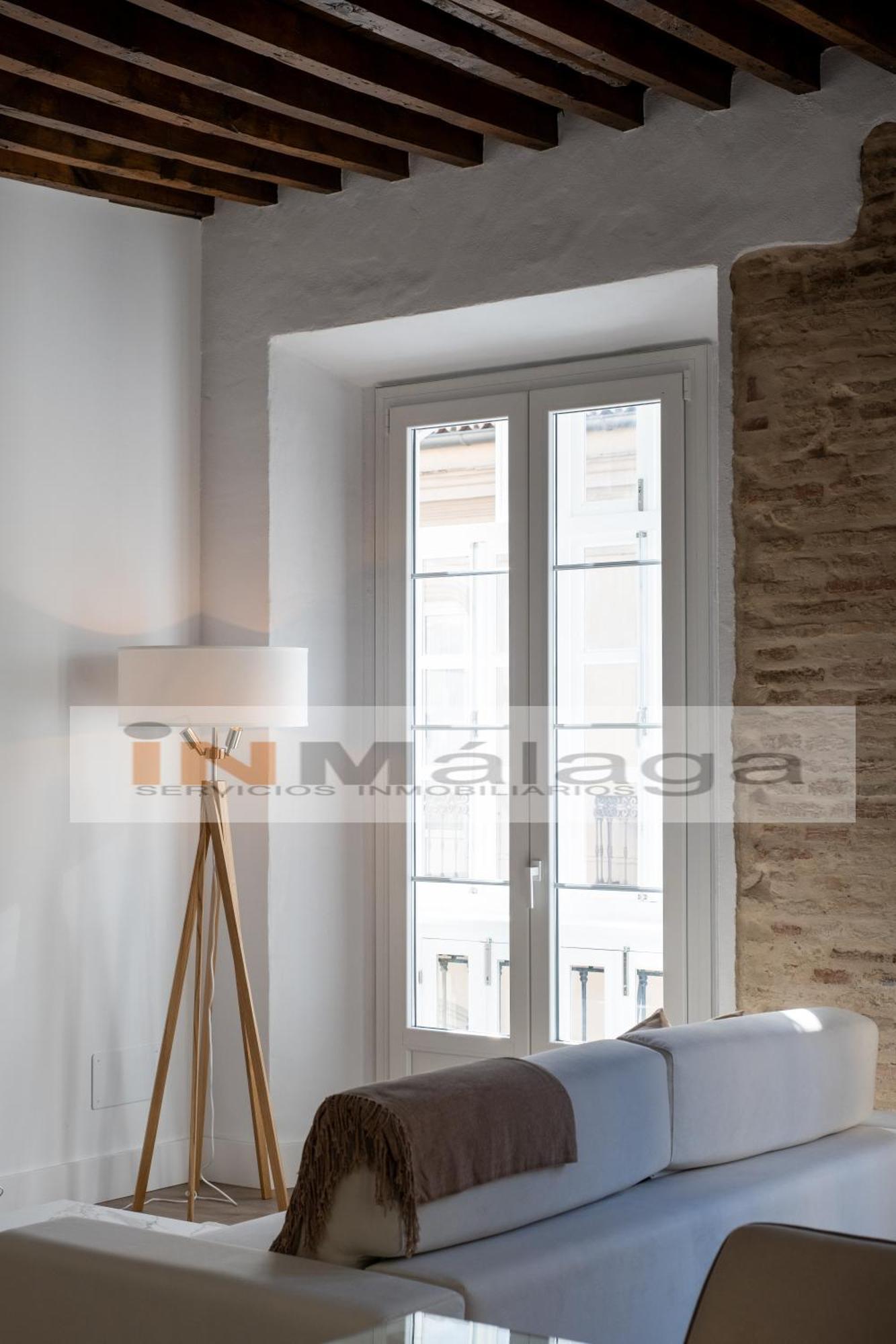 Inmalaga Hills Downtown Apartment